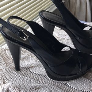 Audrey Brooke heal sandals